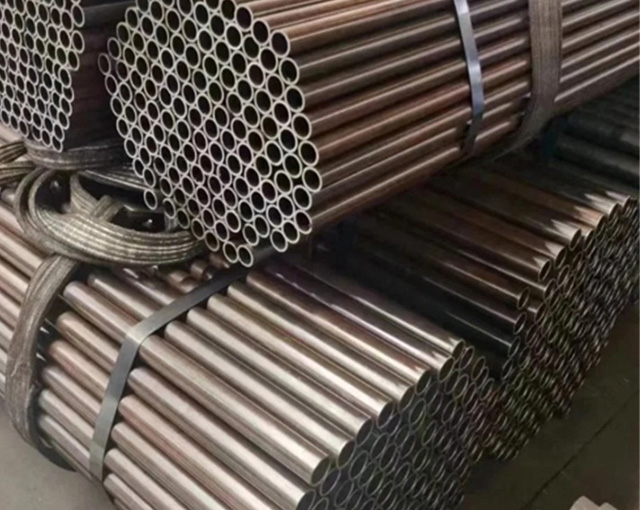 DIN 1628 Welded Carbon Steel Pipe